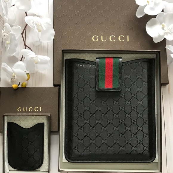 AUTHENTIC Black Gucci Imprime GG Tablet Case - Picture 2 of 4